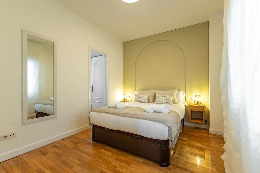 Triana Deluxe By Valcambre Apartamento Sevilha Exterior foto