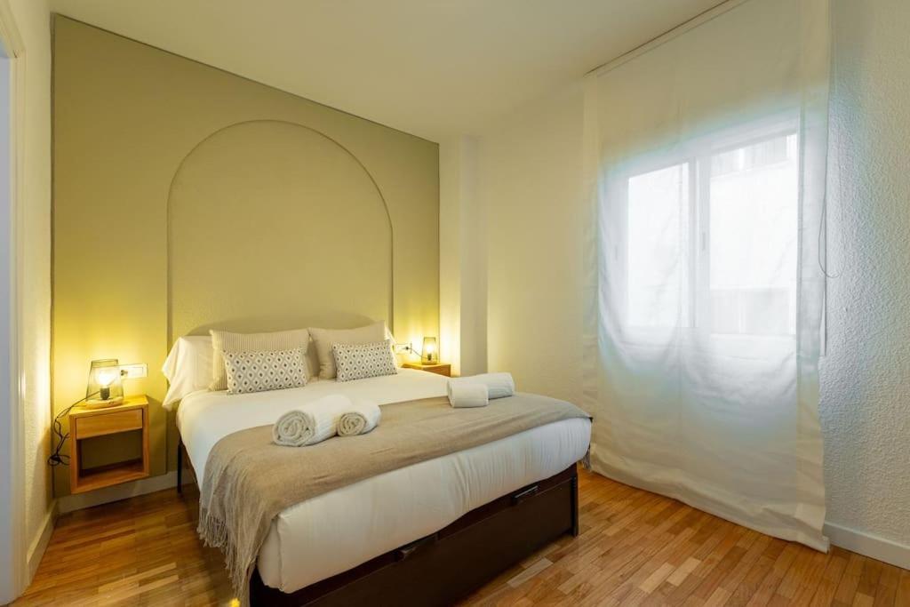 Triana Deluxe By Valcambre Apartamento Sevilha Exterior foto