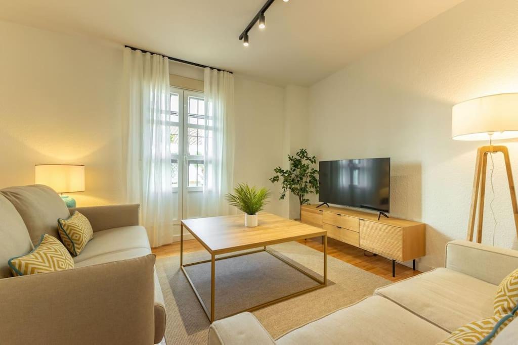 Triana Deluxe By Valcambre Apartamento Sevilha Exterior foto