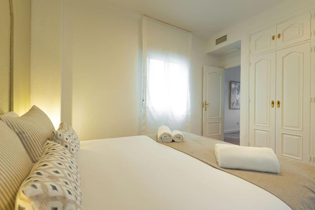 Triana Deluxe By Valcambre Apartamento Sevilha Exterior foto